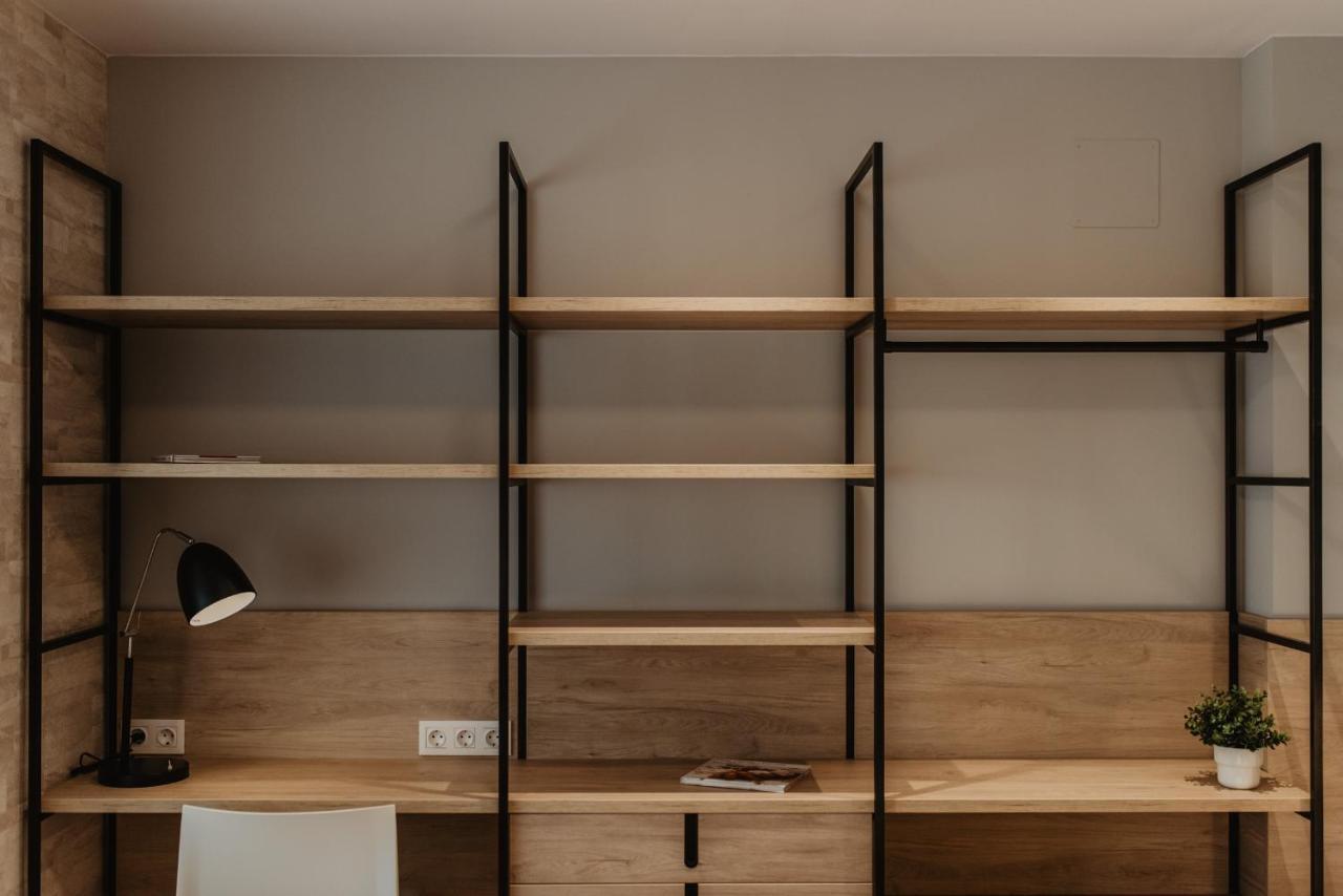 Petit Luxe Volta Apartaments 特拉萨 外观 照片